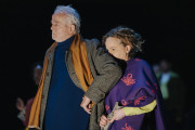 Szenenfoto aus RICHARD II. mit Martin Schwab, Sarah Viktoria Frick