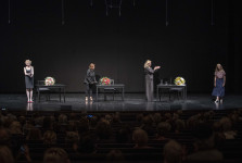 Sunnyi Melles, Senta Berger, Caroline Peters und Bettina Hering