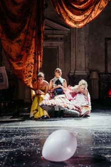 Caroline Baas, Johanna Mahaffy, Lili Winderlich