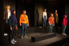 Dunja Sowinetz, Miriam Bahri, Lukas Coleselli, Johanna Singer, Kevin Koller, Emilia Mihellyes, Jihen Djemai