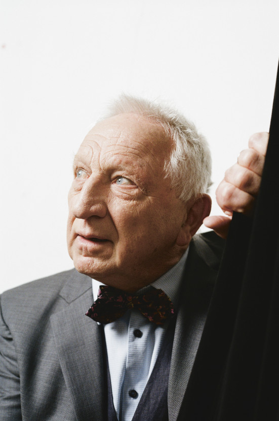 Porträtfoto von Hans Dieter Knebel